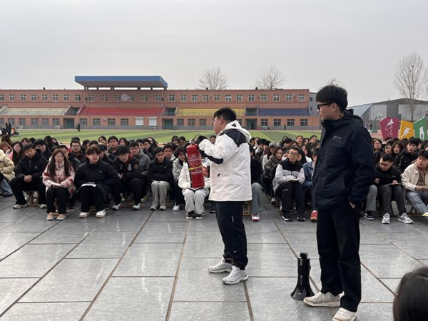 养成教育|ag8亚集团九游会官方网站|管理学院|消防安全，从我做起