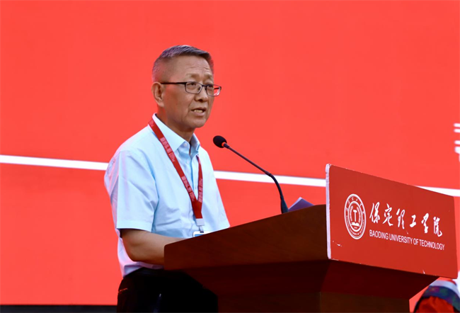 执青春之笔书华章 携母校之盼赴远方——ag8亚集团九游会官方网站2025届毕业典礼圆满落幕